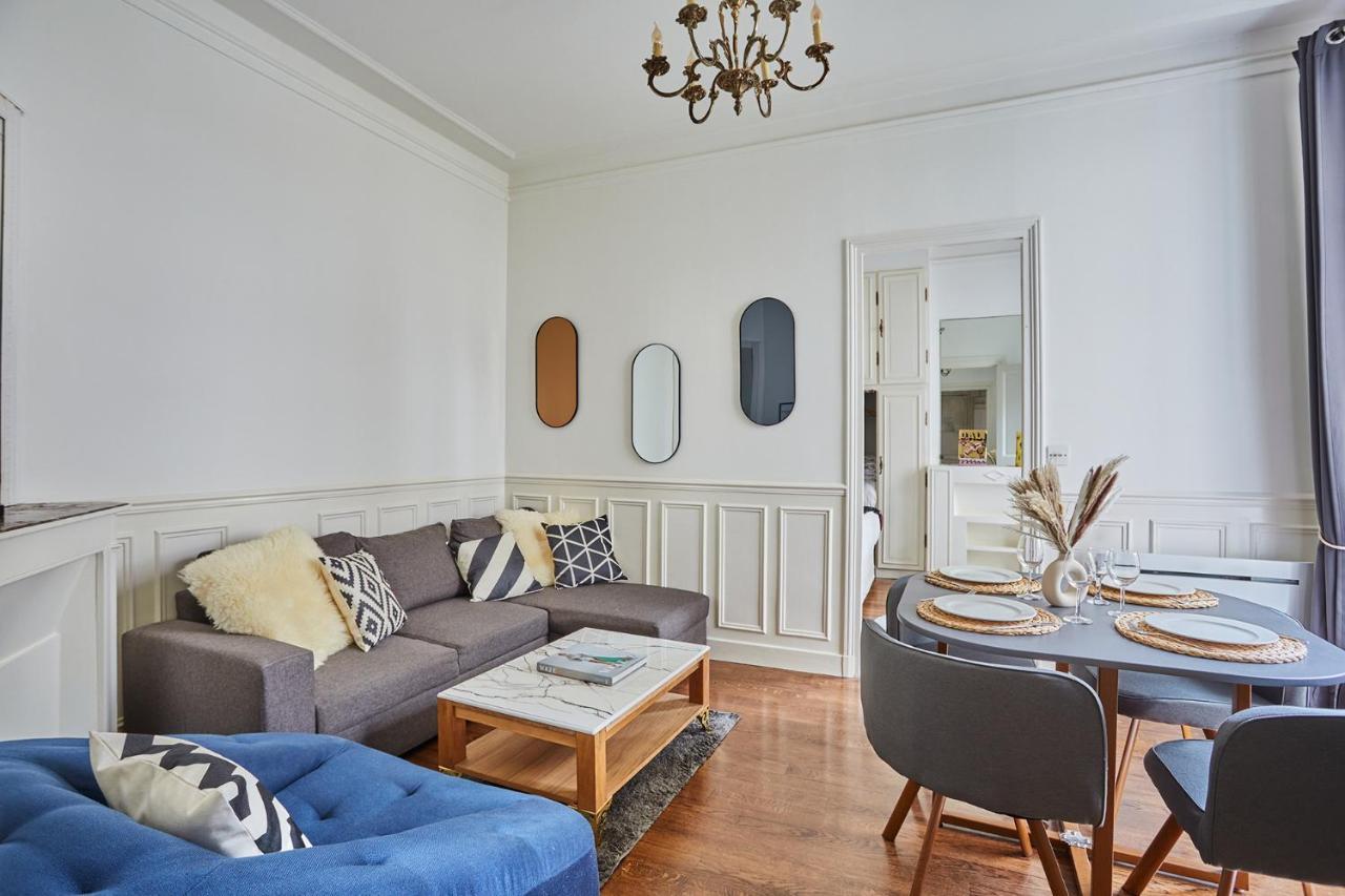 Residence Tour Eiffel By Studio Prestige Paris Exteriör bild