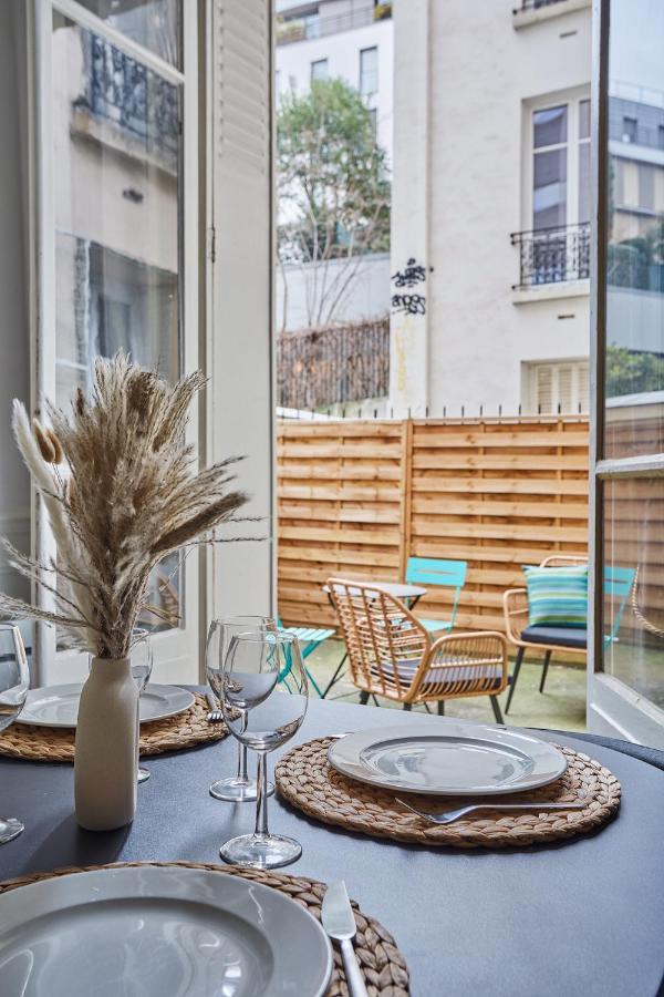 Residence Tour Eiffel By Studio Prestige Paris Exteriör bild