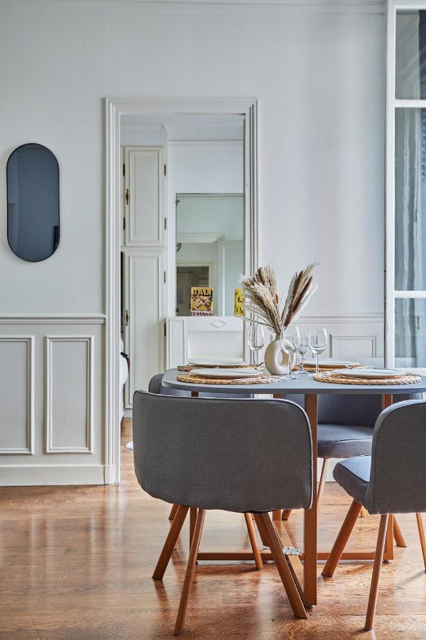 Residence Tour Eiffel By Studio Prestige Paris Exteriör bild
