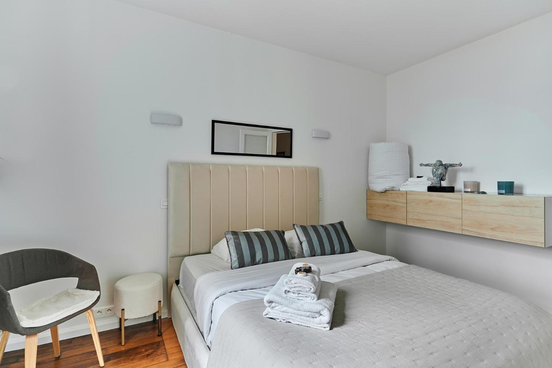Residence Tour Eiffel By Studio Prestige Paris Exteriör bild